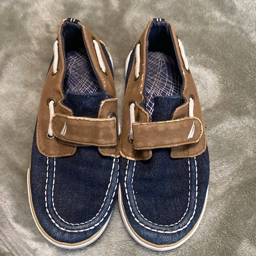 Toddler boy Nautica Navy and Tan Boat Shoes